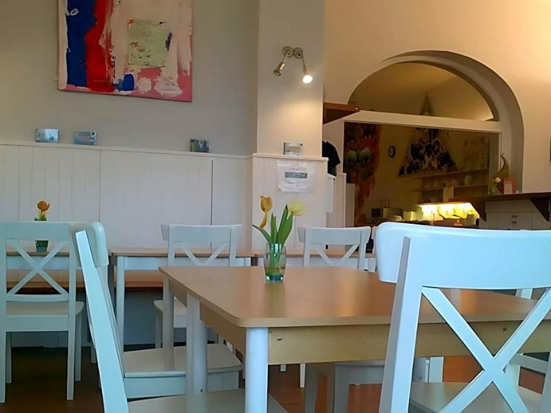 Happygolucky Hotel Berlin image