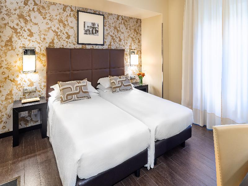 Starhotels Majestic image