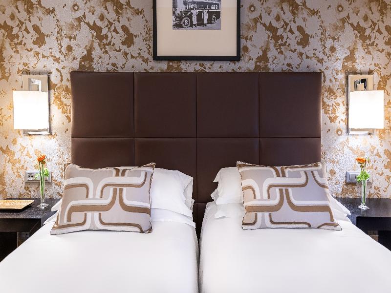 Starhotels Majestic image