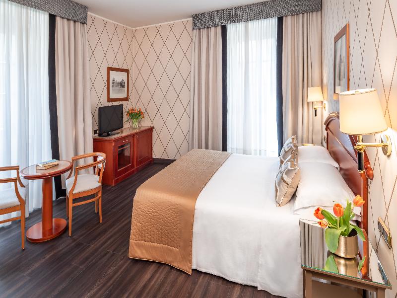 Starhotels Majestic image