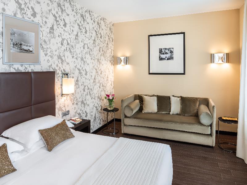 Starhotels Majestic image