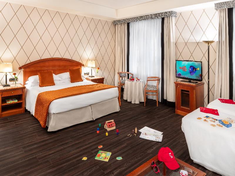 Starhotels Majestic image