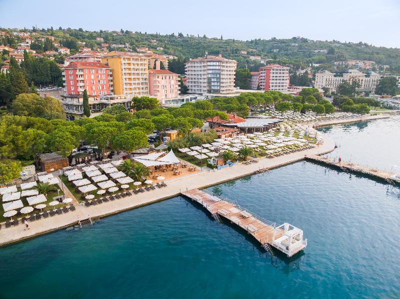 Grand Hotel Portoroz image