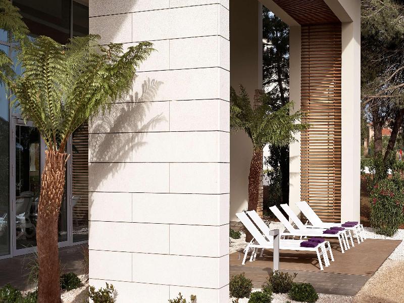 Park Plaza Belvedere image