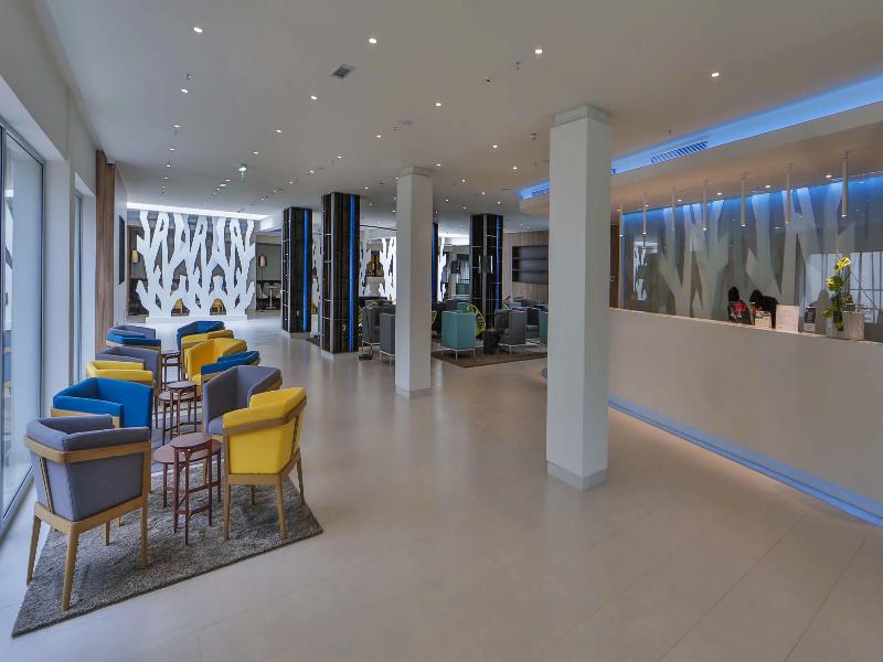 Park Plaza Belvedere image