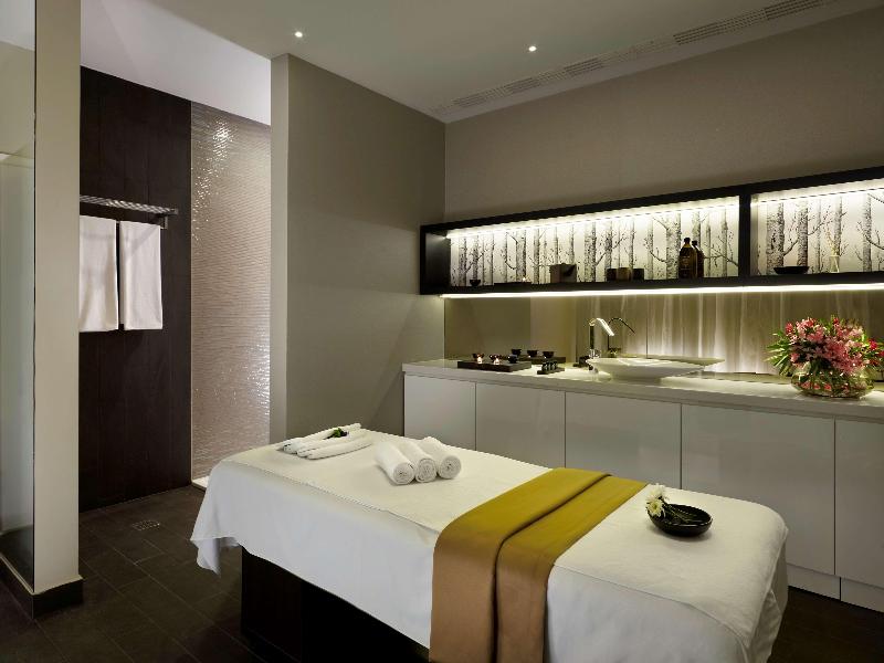 Hotel Park Plaza Histria image