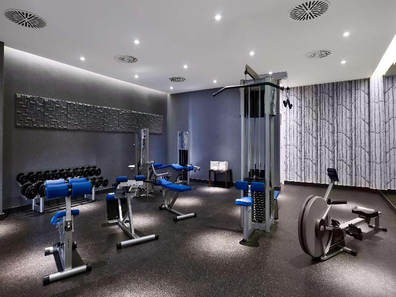 Hotel Park Plaza Histria image
