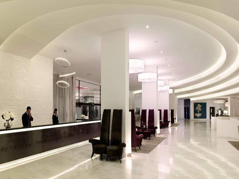 Hotel Park Plaza Histria image