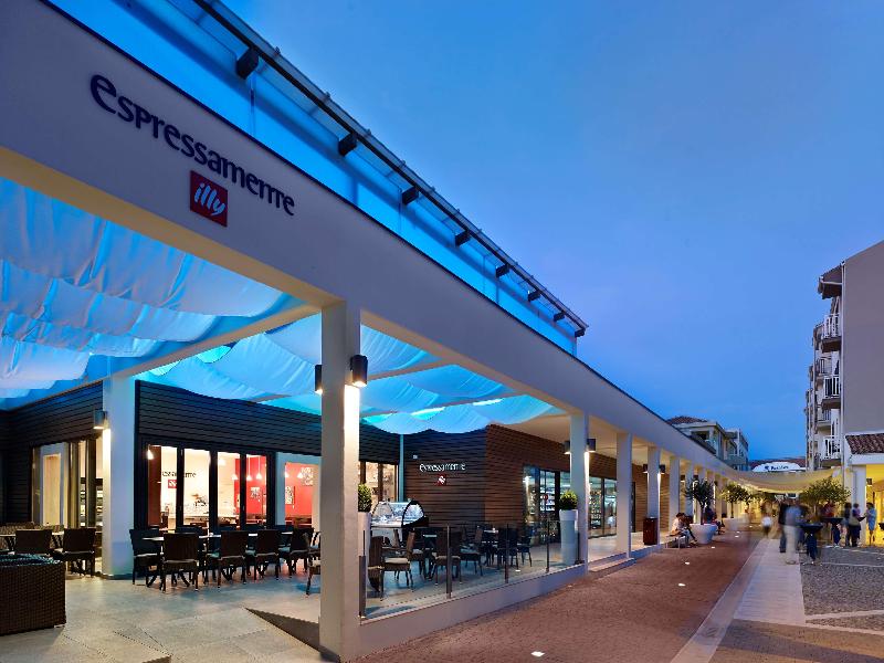 Hotel Park Plaza Histria image