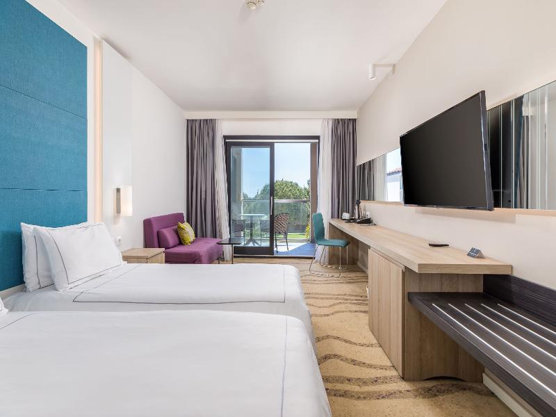 Hotel Park Plaza Histria image
