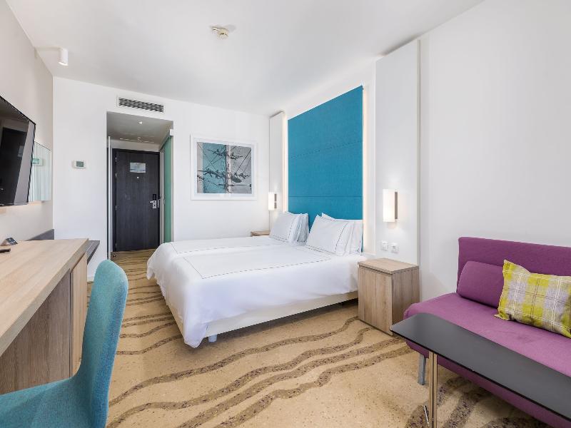 Hotel Park Plaza Histria image