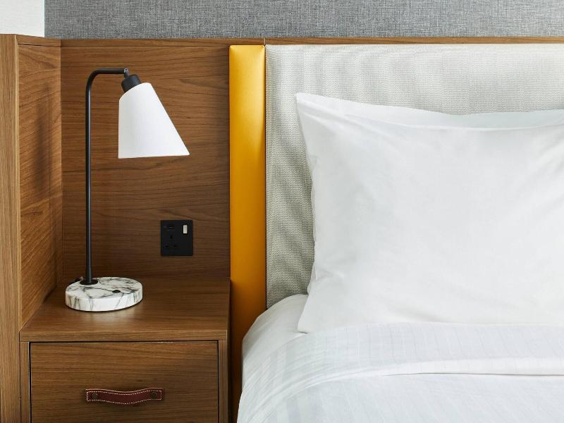 Marriott Hotel Cardiff image