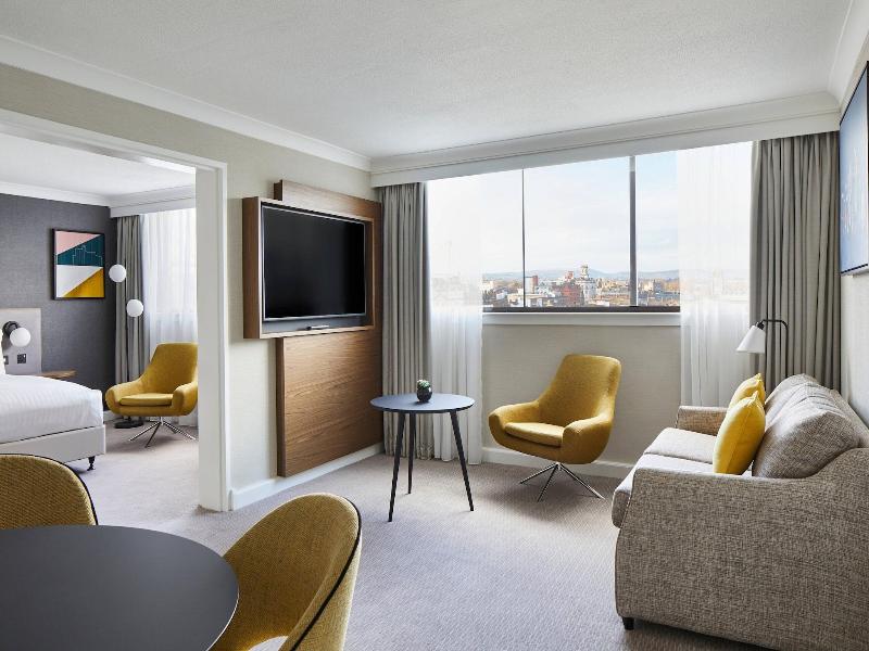 Marriott Hotel Cardiff image