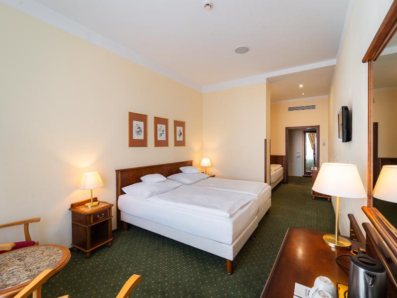 EA Hotel Rokoko image
