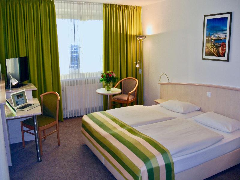 Panorama Inn Hotel und Boardinghaus image