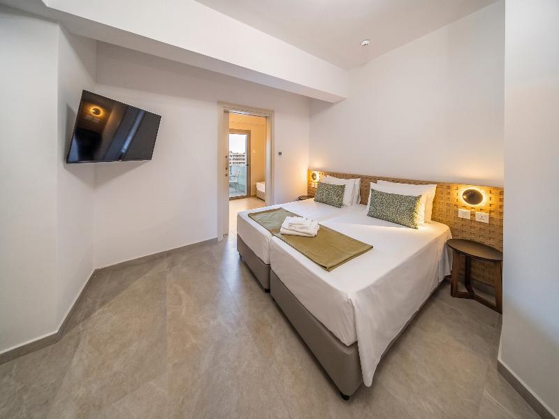 Sun Palace Protaras Waterpark Resort 3