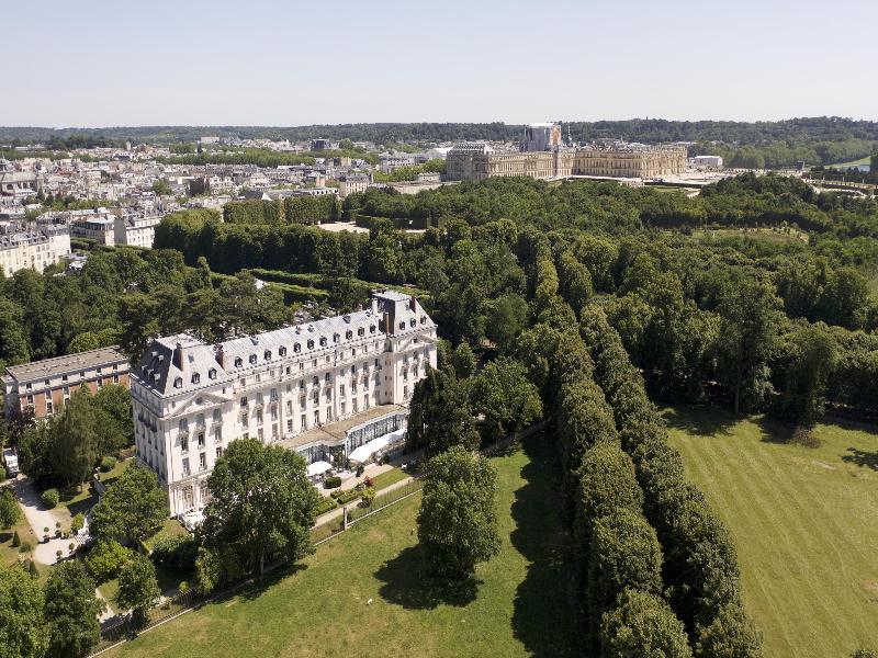 Waldorf Astoria Versailles - Trianon Palace image