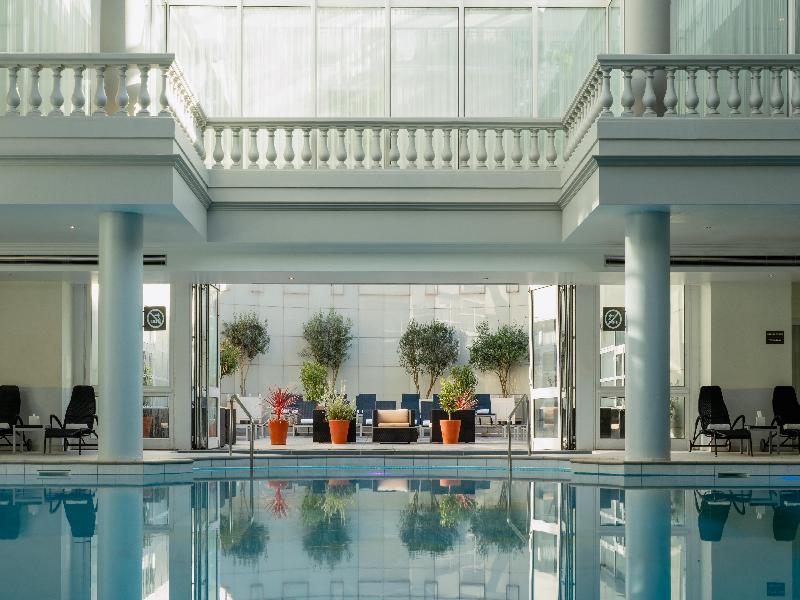 Waldorf Astoria Versailles - Trianon Palace image