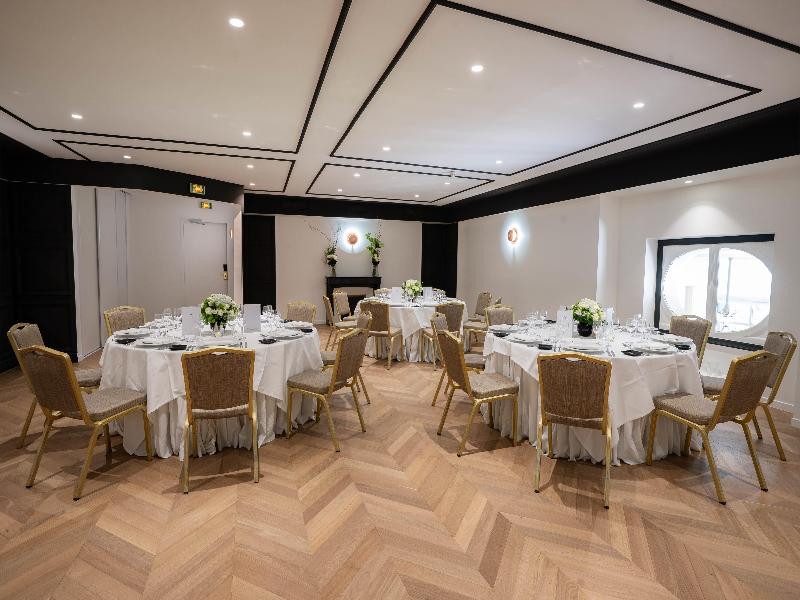 Waldorf Astoria Versailles - Trianon Palace image