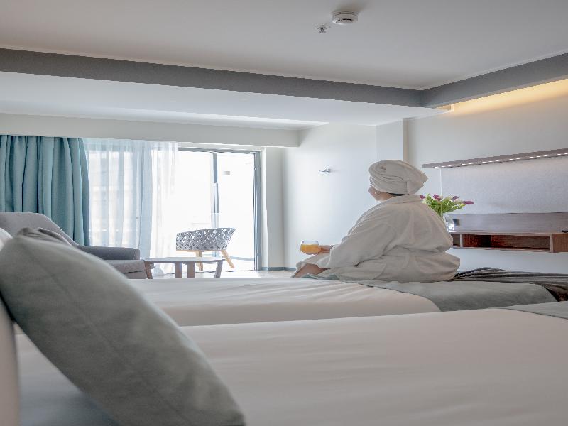 The Preluna Hotel image