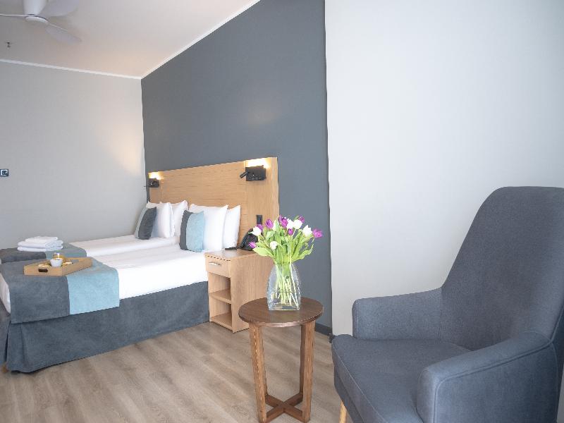 The Preluna Hotel image