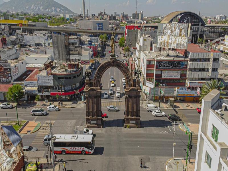 Plaza del Arco image