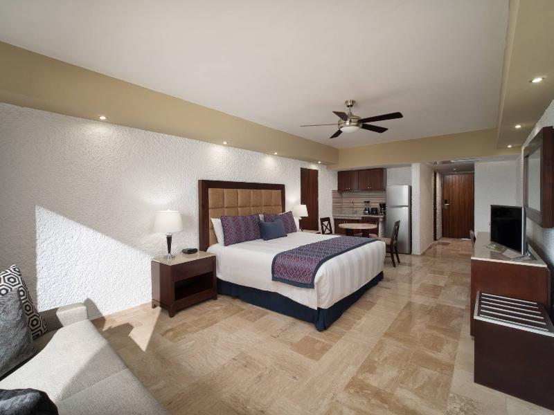 El Cid El Moro Beach Hotel image