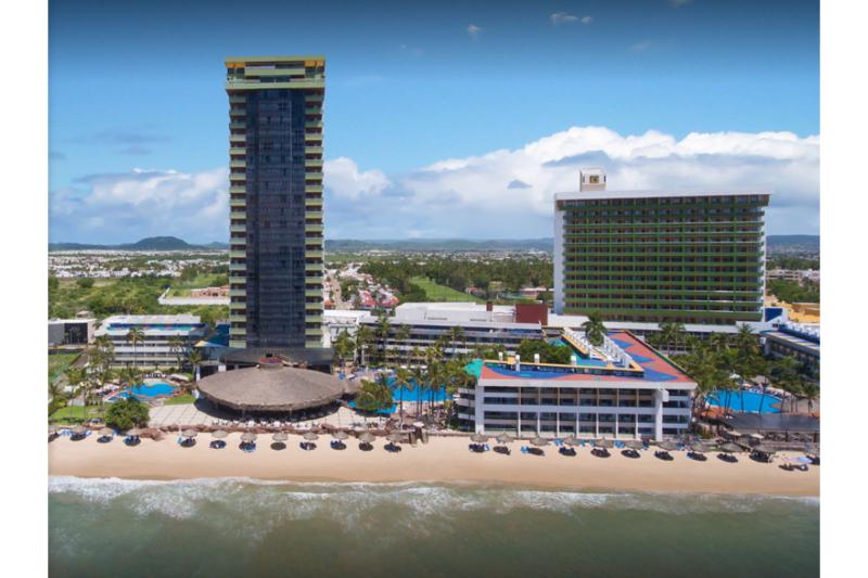 El Cid El Moro Beach Hotel