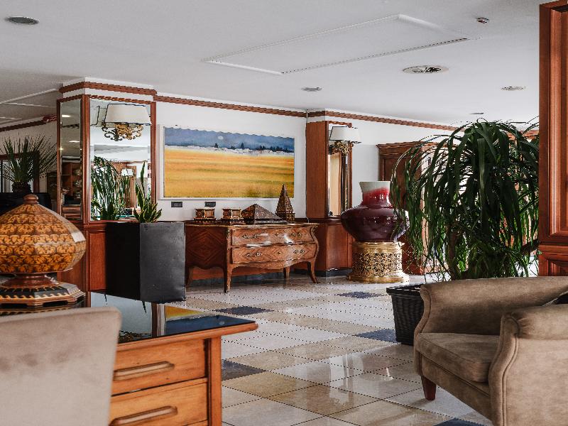 Grand Hotel Tiberio image