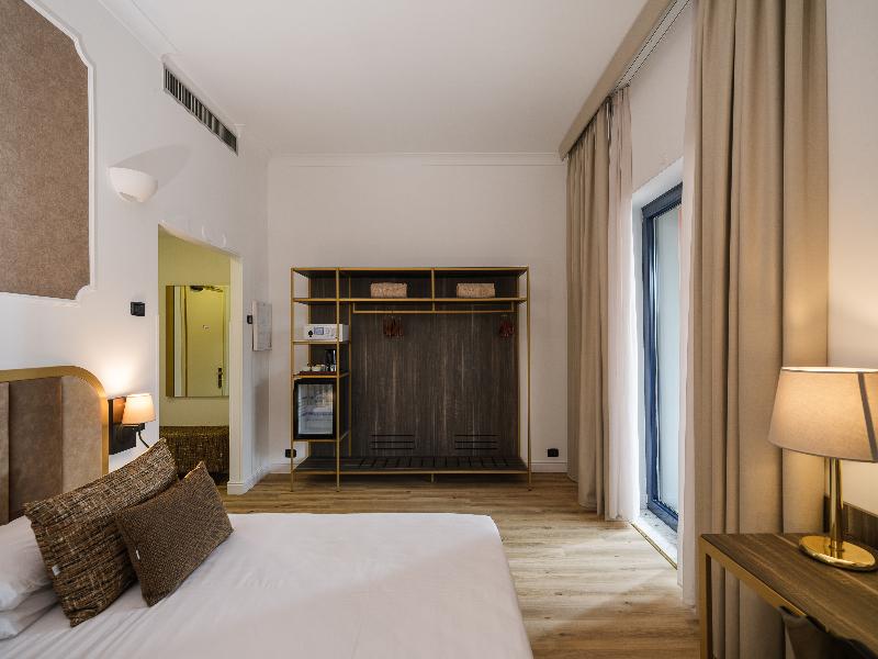 Grand Hotel Tiberio image