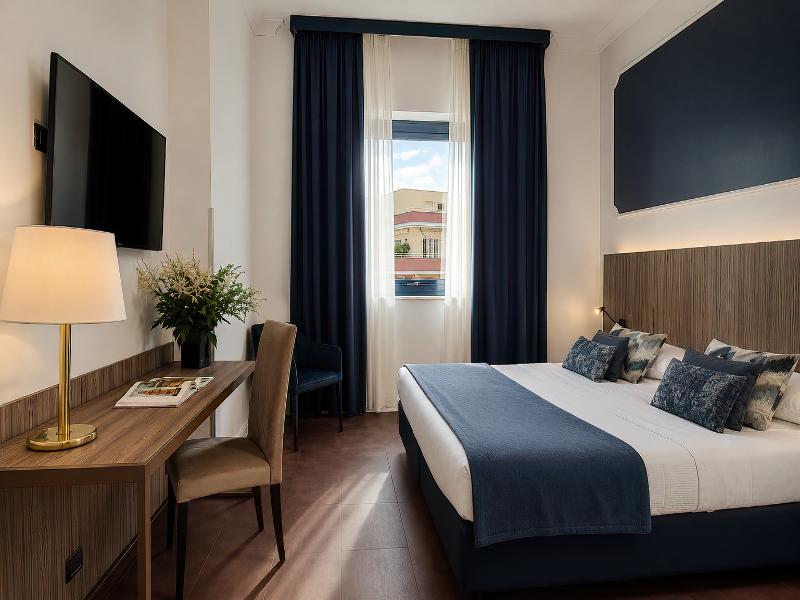 Grand Hotel Tiberio image