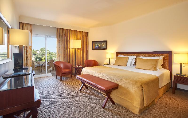 PortoBay Falesia image