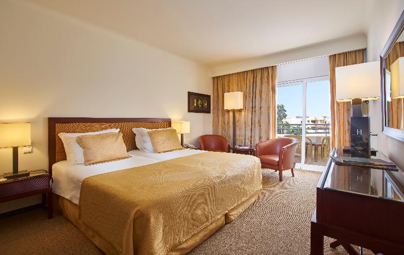 PortoBay Falesia image