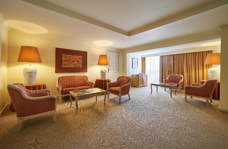PortoBay Falesia image