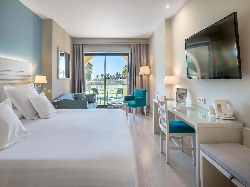 Barcelo Costa Ballena image