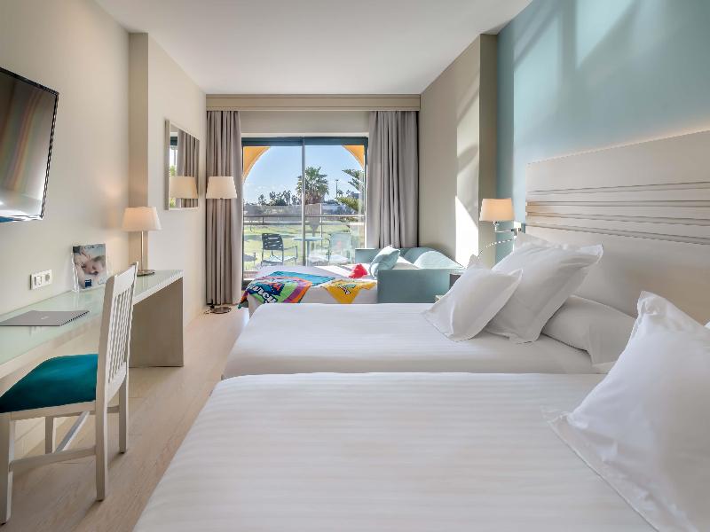 Barcelo Costa Ballena image