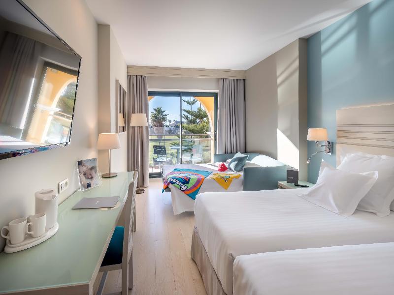 Barcelo Costa Ballena image