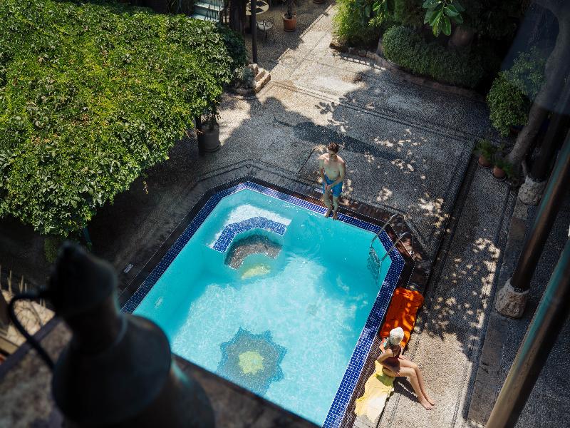 Alp Pasa Hotel image