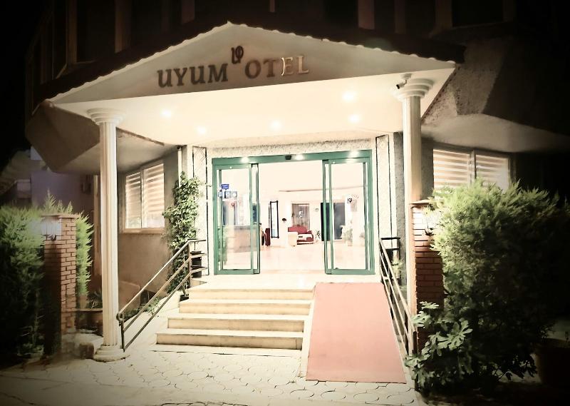 Uyum Otel