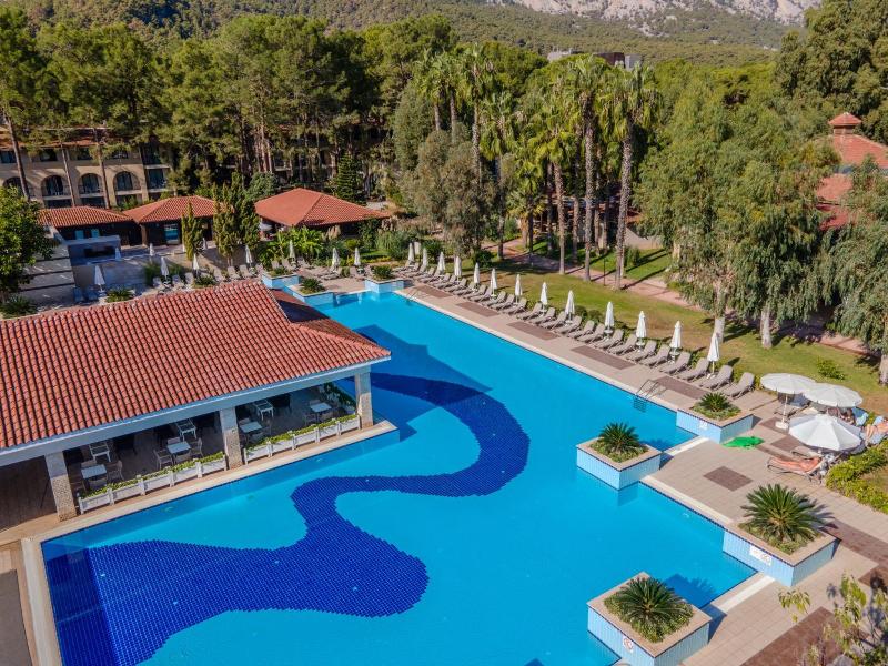 Champion Holiday Village 5*