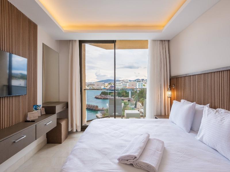 DOUBLE SEA VIEW — photo 10