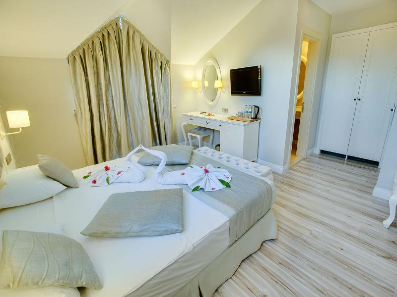 The Pine Hill Hotel & Suites image