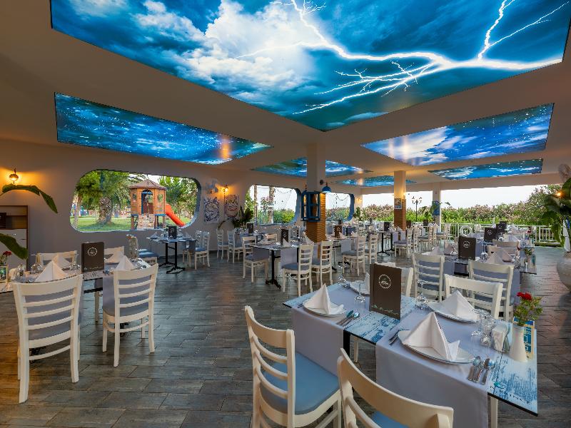 Club Hotel Turan Prince World image