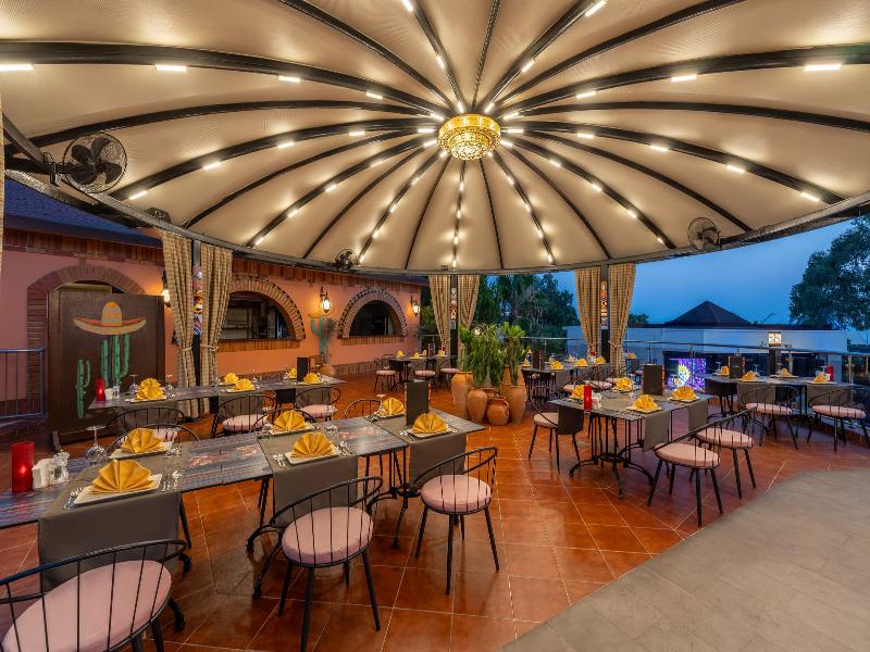 Club Hotel Turan Prince World image