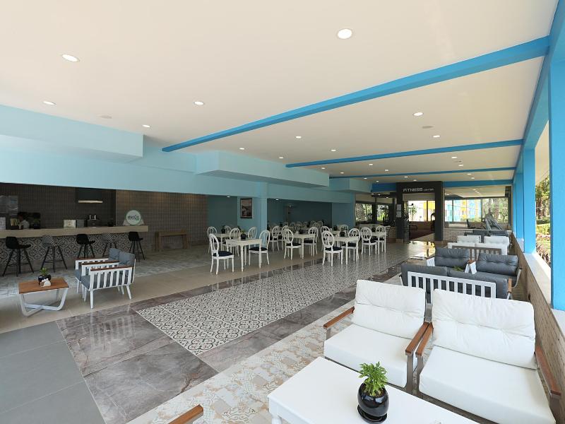Crystal Paraiso Aqua Collection image