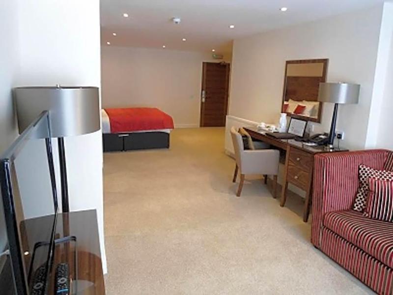 The Links Hotel image