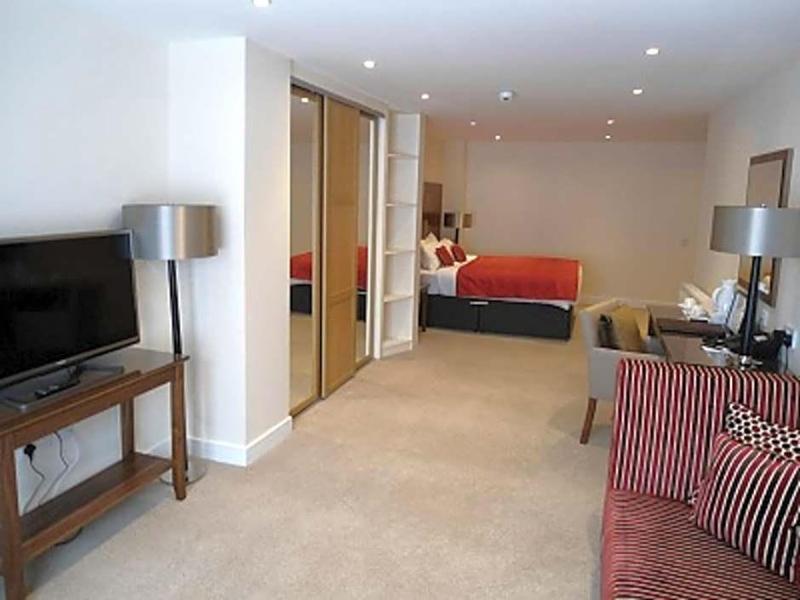 The Links Hotel image