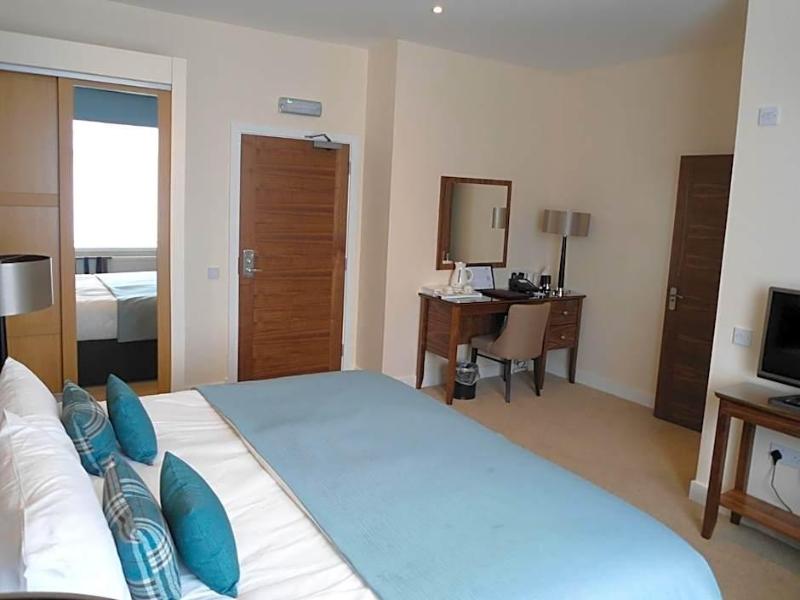 The Links Hotel image
