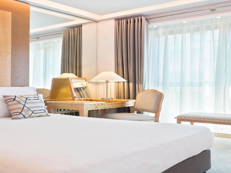 Melia Athens image