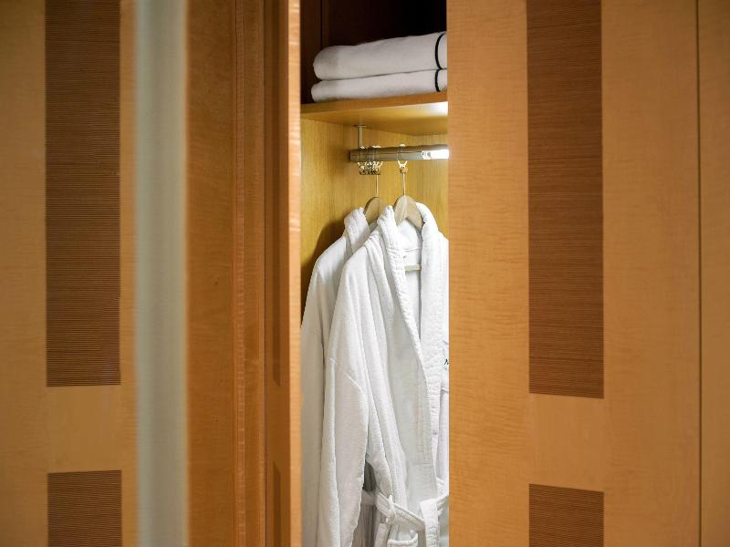 Melia Athens image